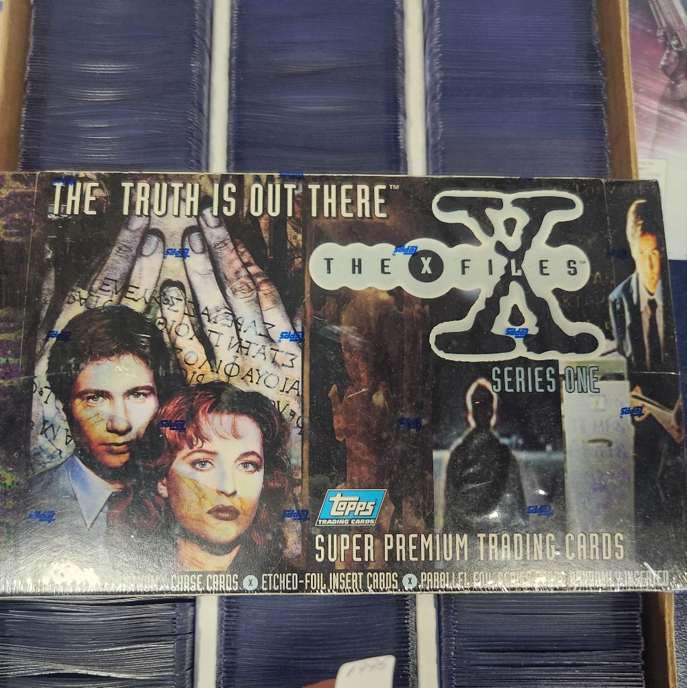 The X-Files Series One Trading Cards